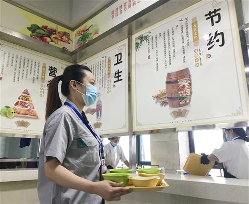 組織文化藝術(shù)交流活動(dòng)，促進(jìn)多元文化融合